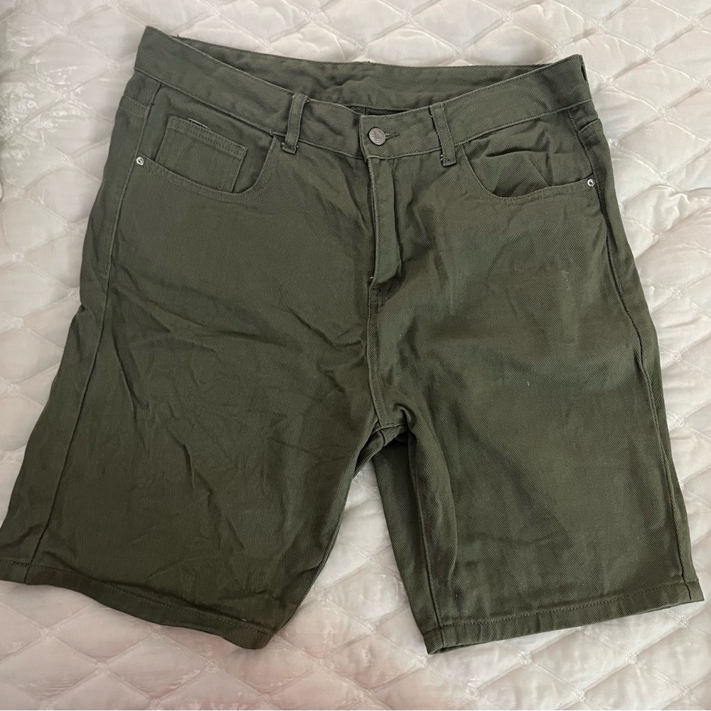 Men’s olive green denim shorts
